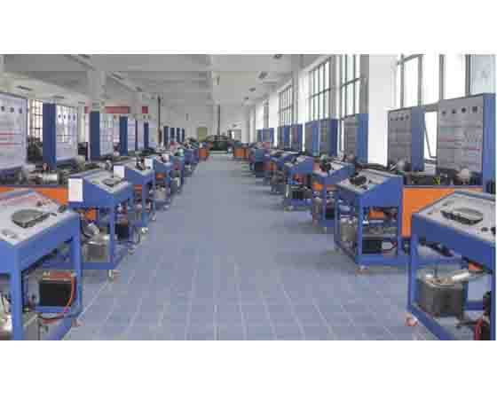 汽車實訓(xùn)基地數(shù)字化：意義、實施方法與未來趨勢解析