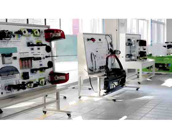 新能源汽車工程專業(yè)校內實訓基地