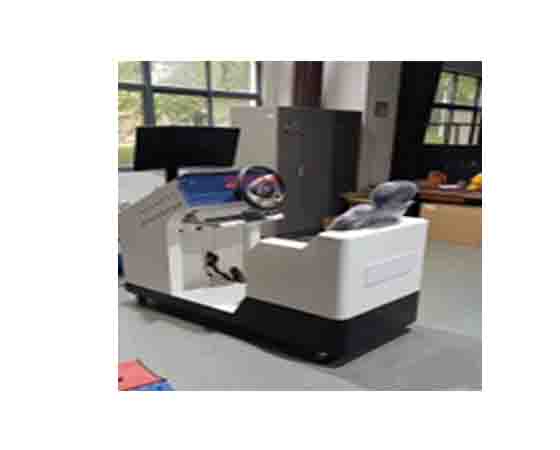 智能網(wǎng)聯(lián)座艙系統(tǒng)綜合實訓(xùn)平臺