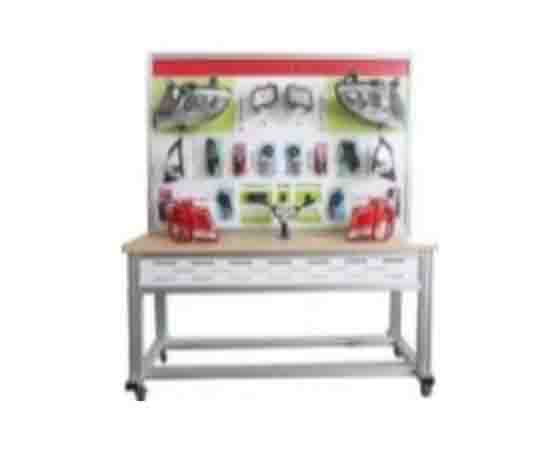 比亞迪秦PLUS電動(dòng)汽車整車電氣系統(tǒng)實(shí)訓(xùn)臺(tái)